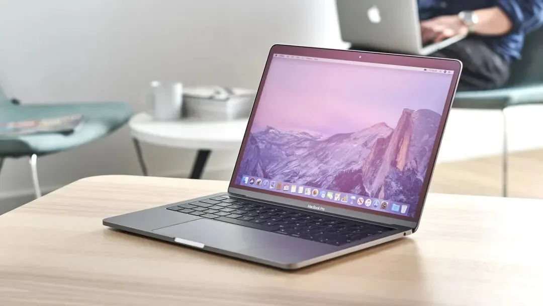 MacBook Pro 13 拆解