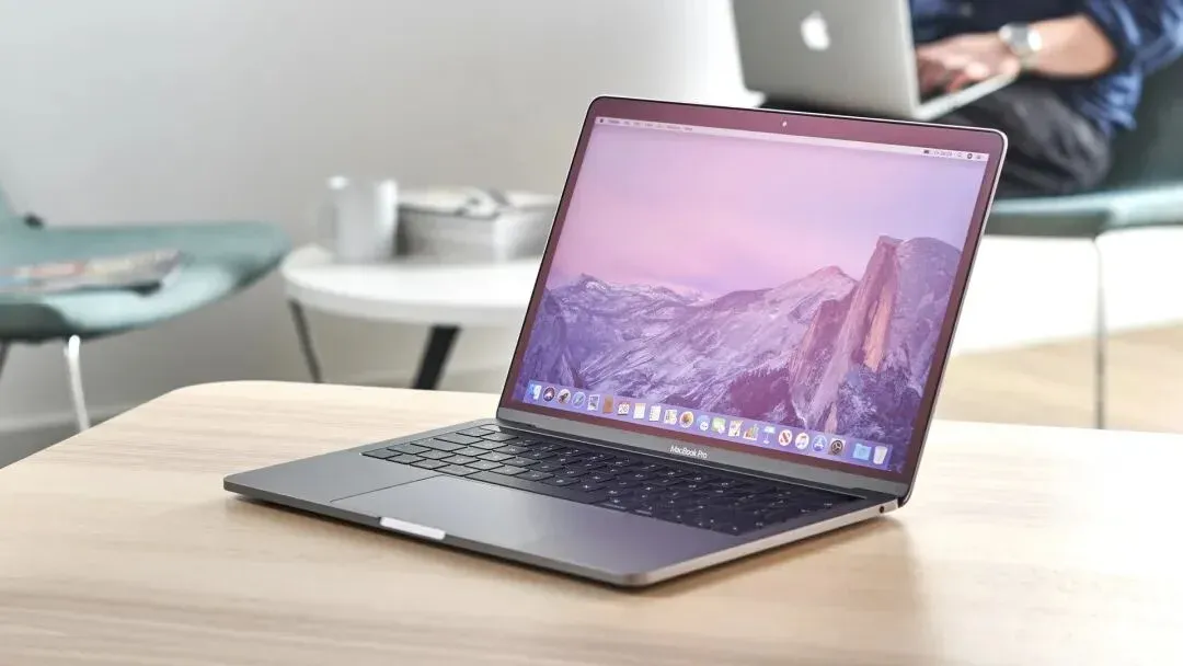 MacBook Pro 13 拆解